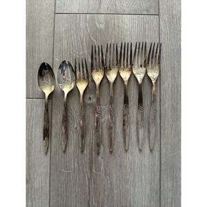 8 PCs‎ Oneida ENCHANTMENT GENTLE ROSE Dinner Fork Lot Community Silverplate